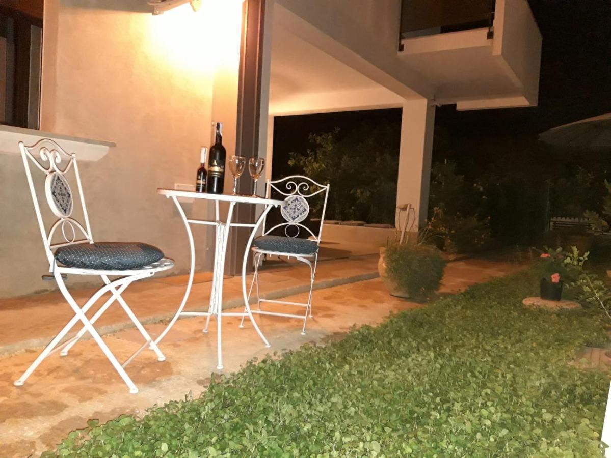 مبيت وإفطار Acqua E Sale أفولا المظهر الخارجي الصورة